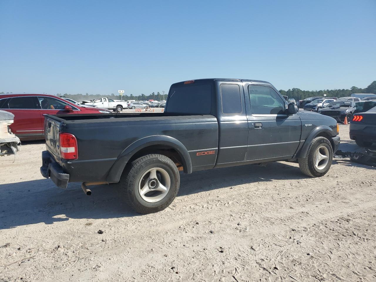 2003 Ford Ranger - Image 3