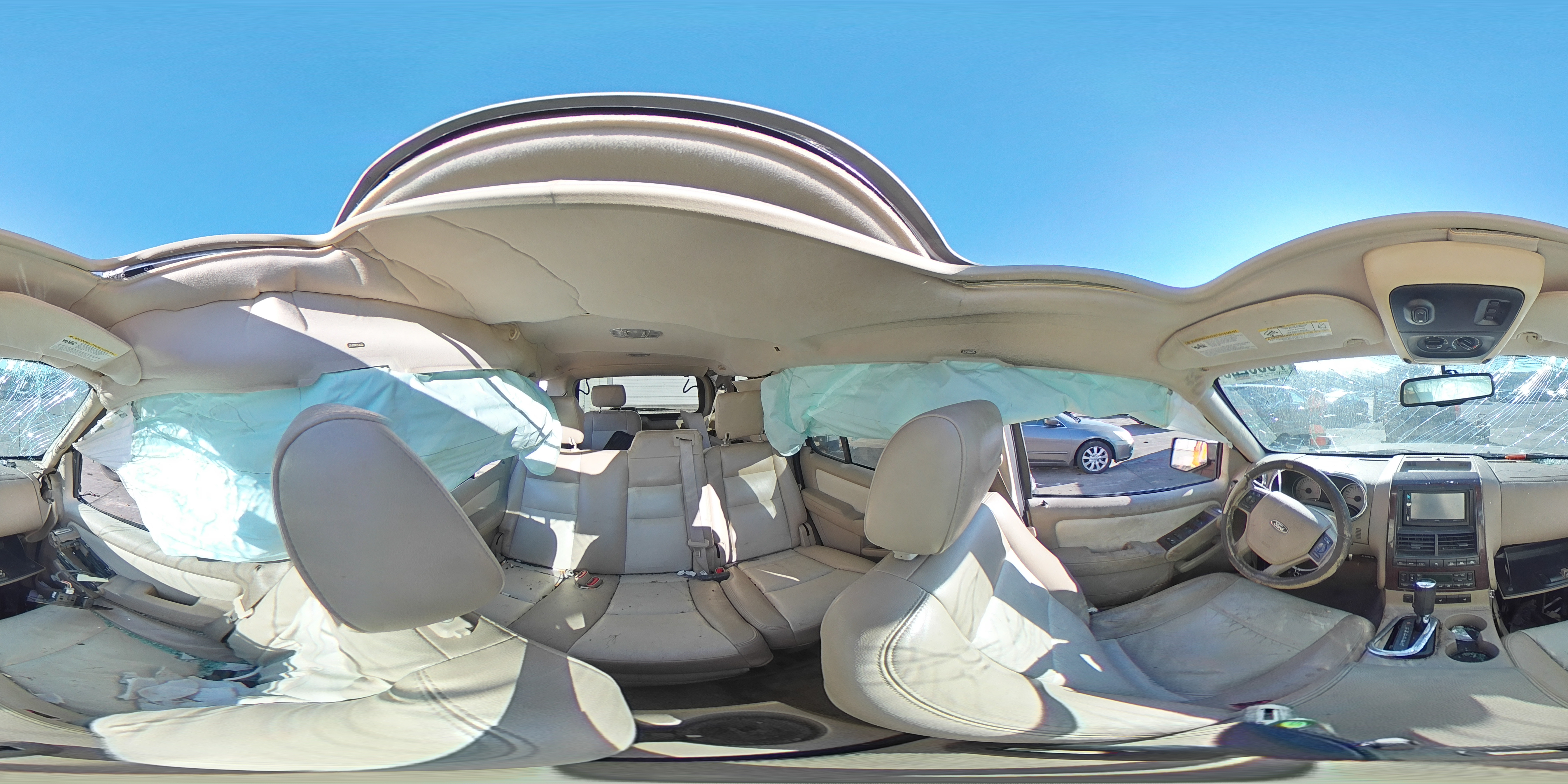 2007 Ford Explorer - Image 12