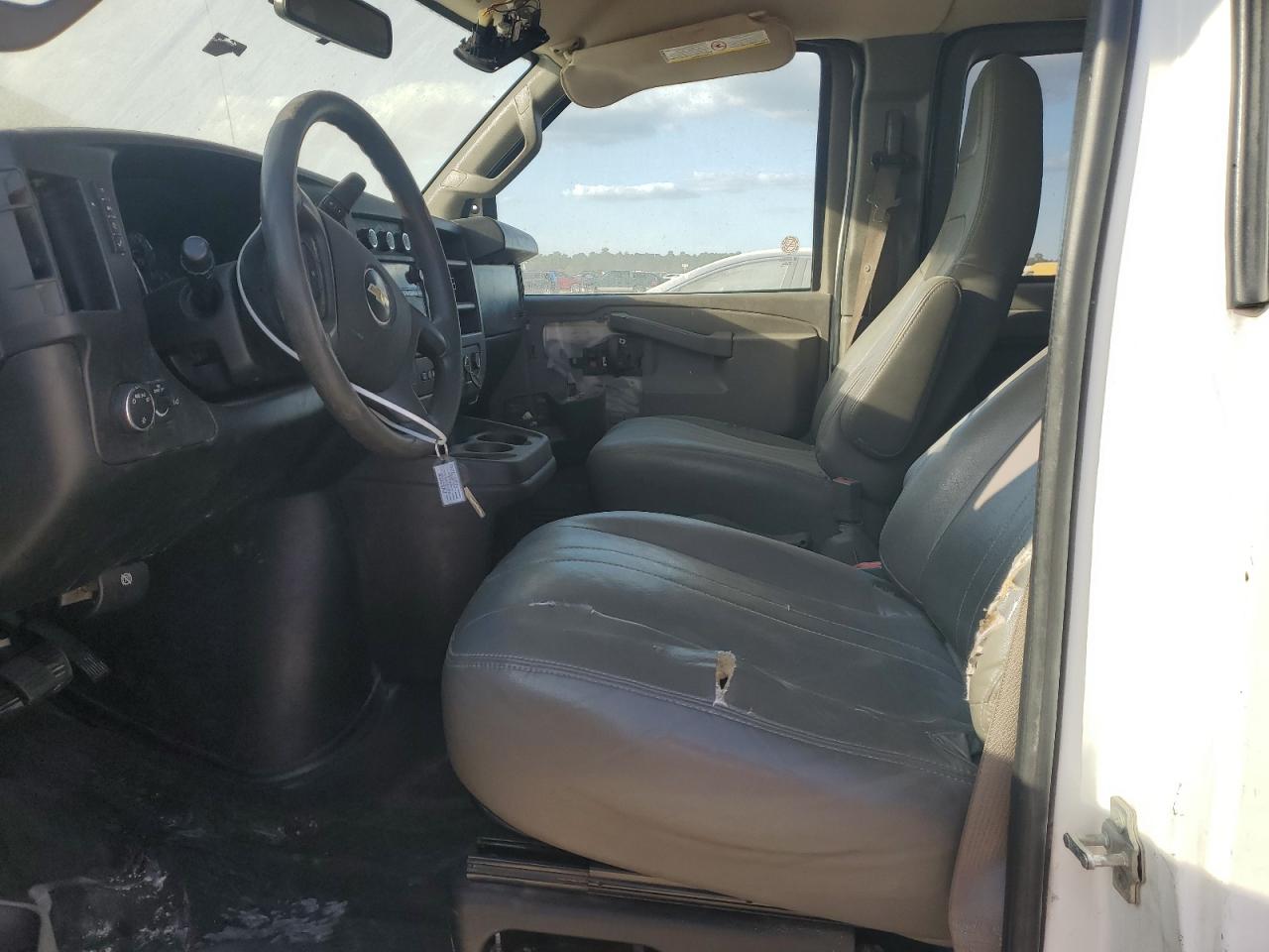 2019 Chevrolet Express G3500 Ls VIN: 1GAZGNFG8K1359316 Lot: 75333504