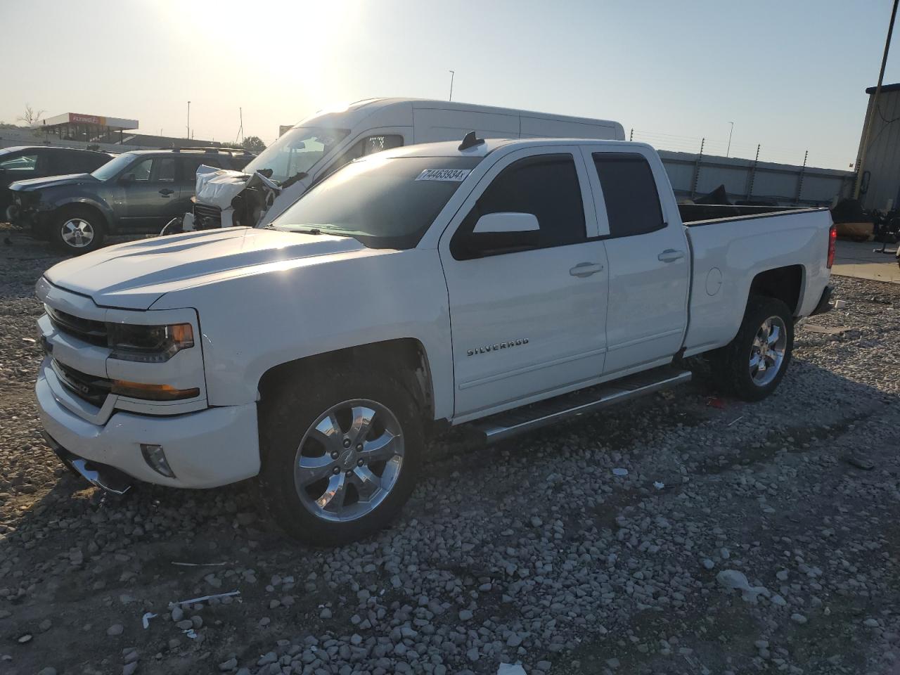 1GCVKREC8HZ115864 2017 Chevrolet Silverado K1500 Lt