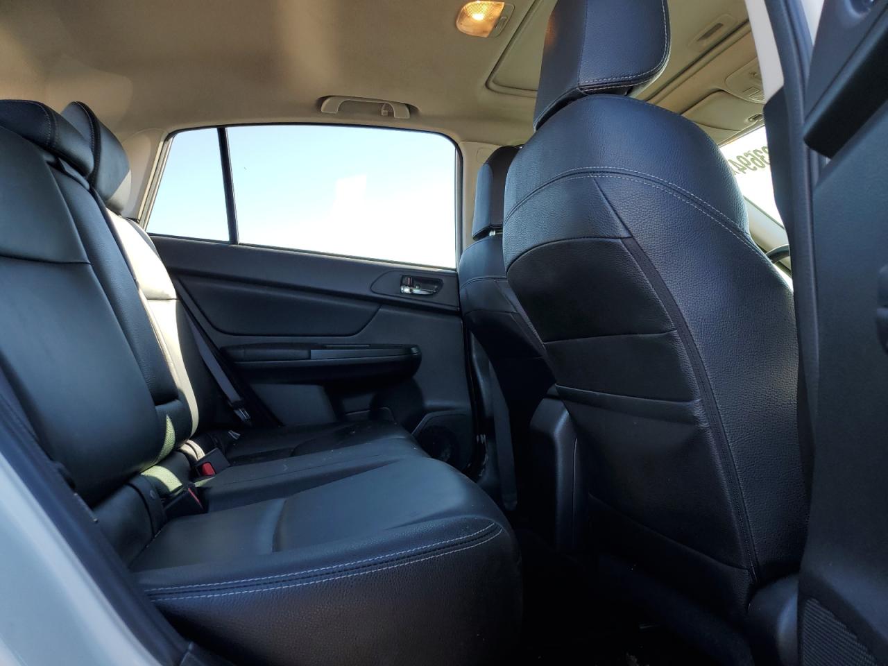 2013 Subaru XV - Image 11