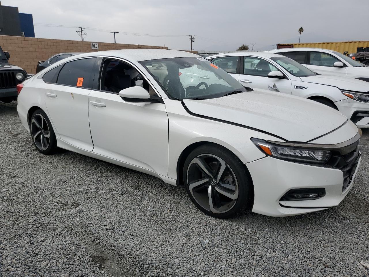 1HGCV1F33JA262744 2018 Honda Accord Sport