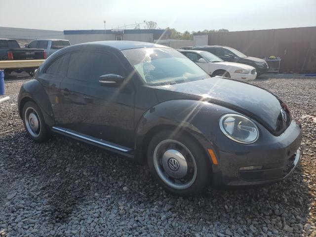  VOLKSWAGEN BEETLE 2016 Чорний