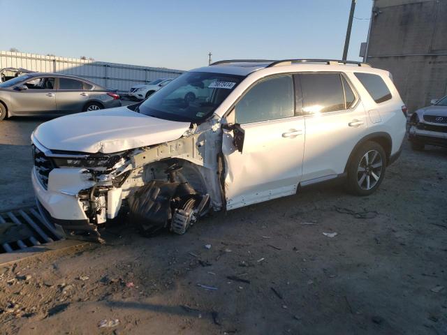 Fredericksburg, VA에서 판매 중인 2025 Honda Pilot Touring - Front End