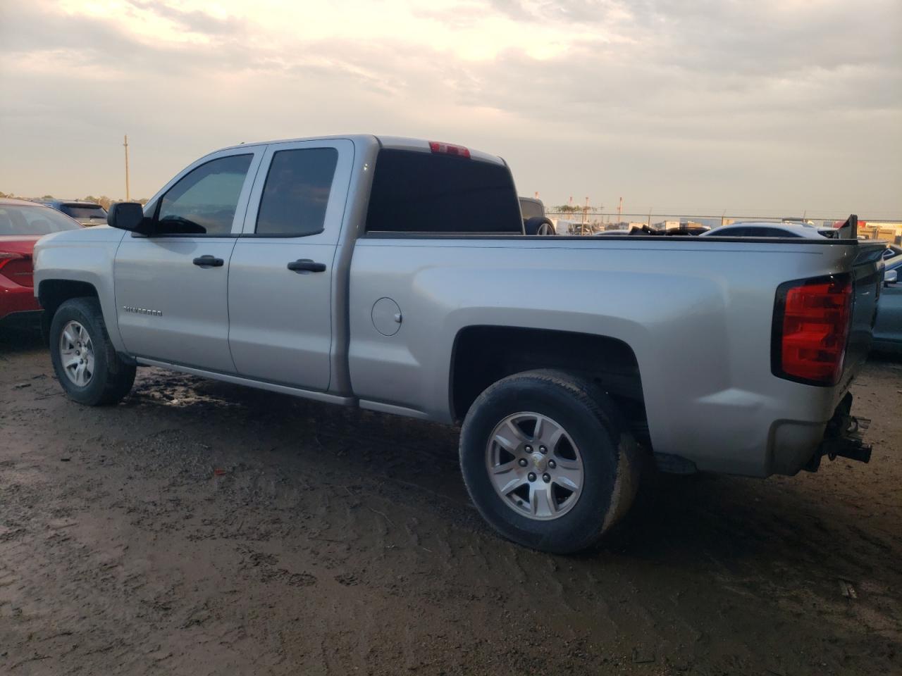 2014 Chevrolet Silverado - Image 2