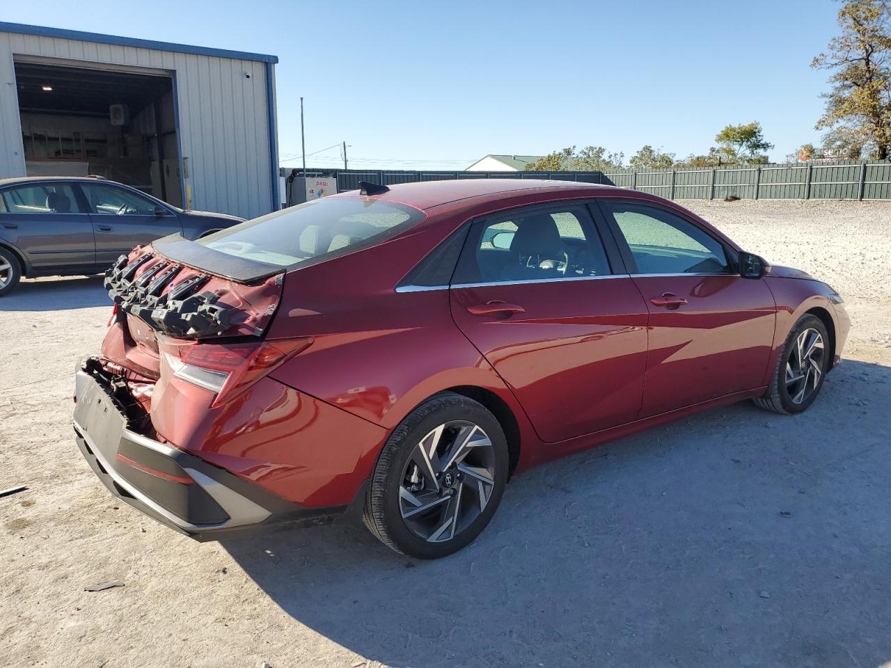 2024 Hyundai Elantra - Image 3
