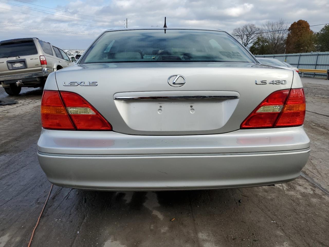 2003 Lexus Ls 430 VIN: JTHBN30F630120243 Lot: 78367394