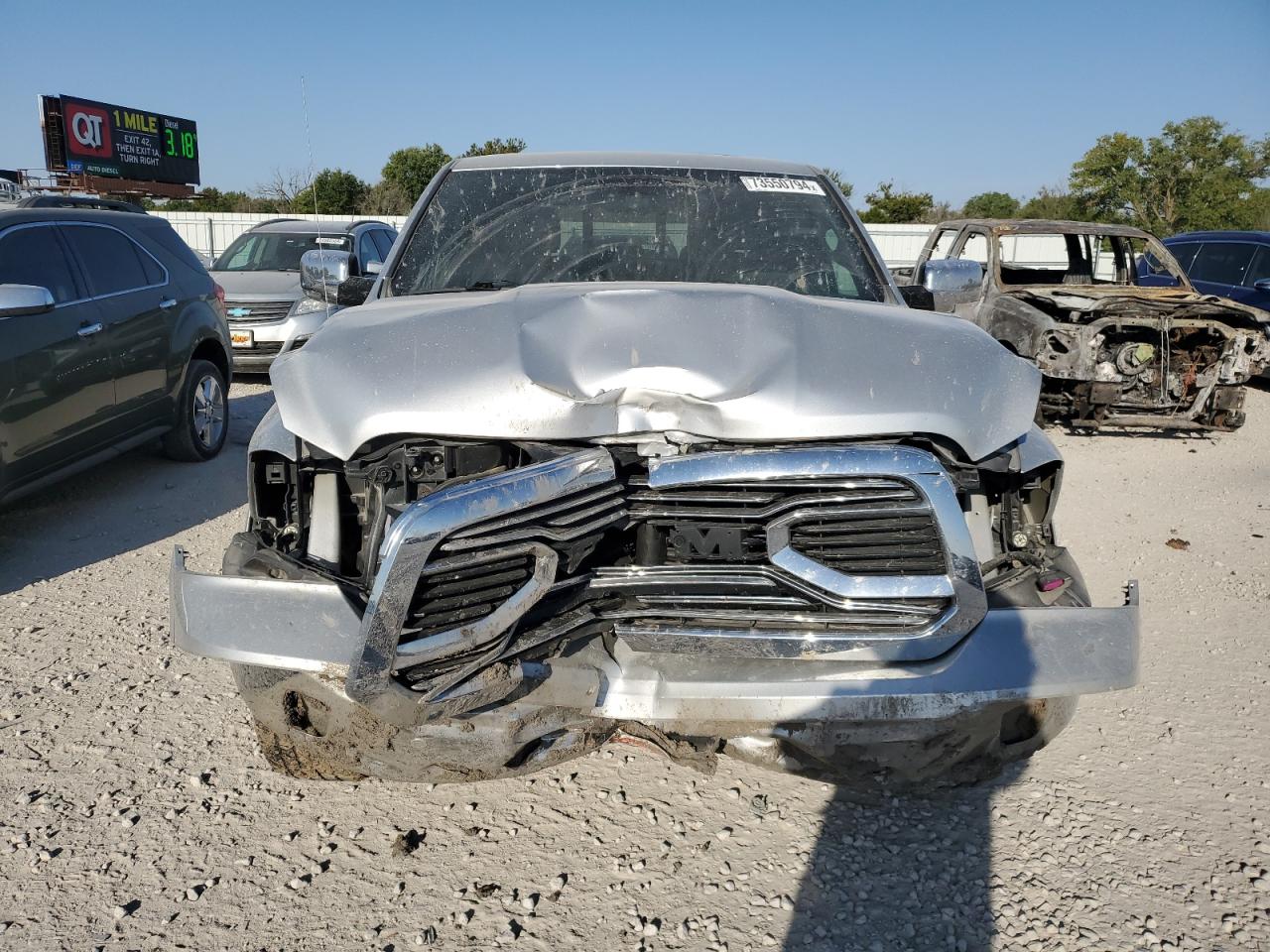 2015 RAM 1500 - Image 5