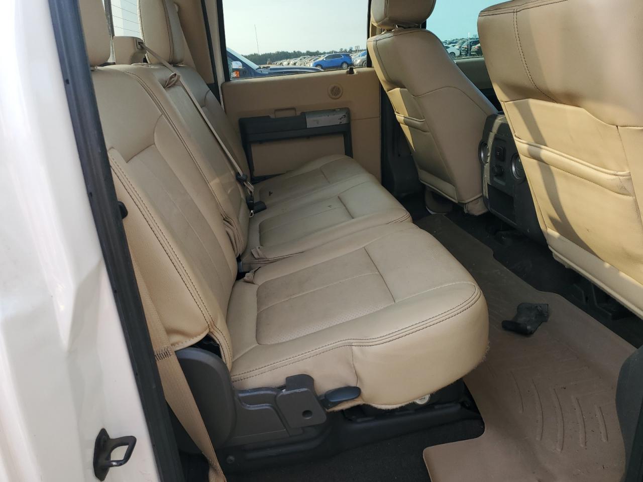 2015 Ford F250 - Image 10