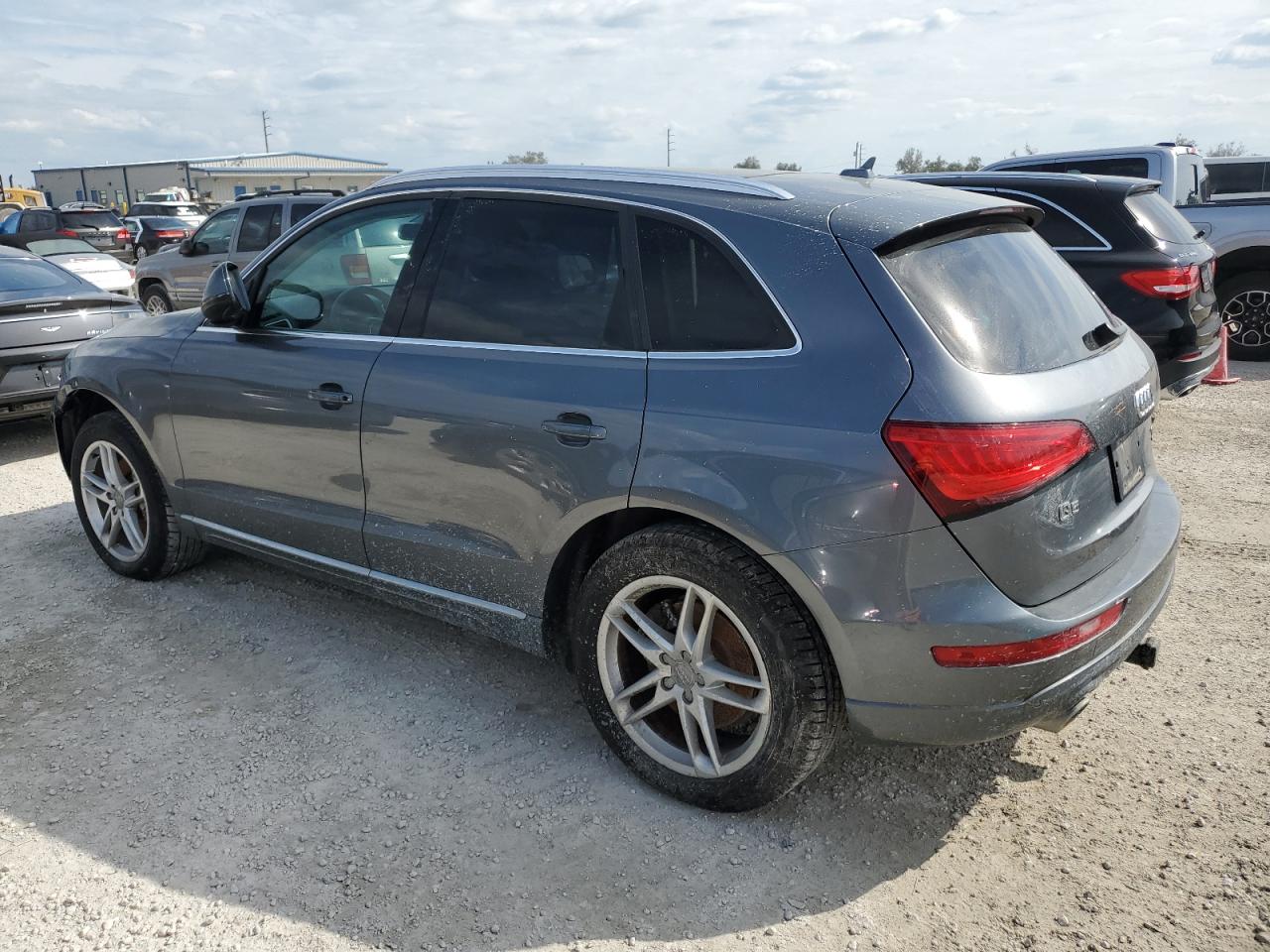 2014 Audi Q5 - Image 2