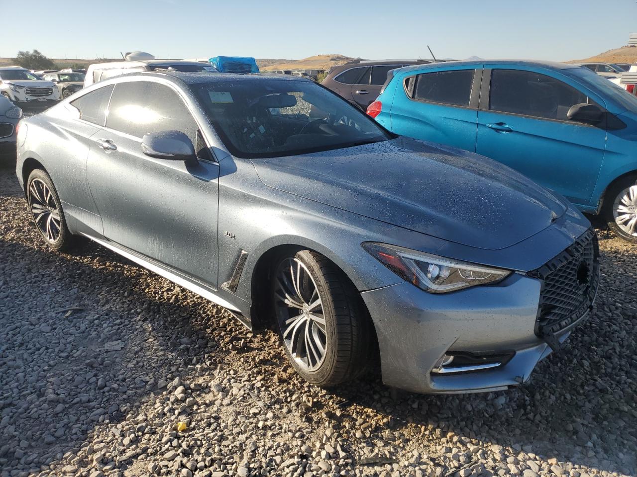 VIN JN1EV7EL8KM290232 2019 INFINITI Q60 no.4