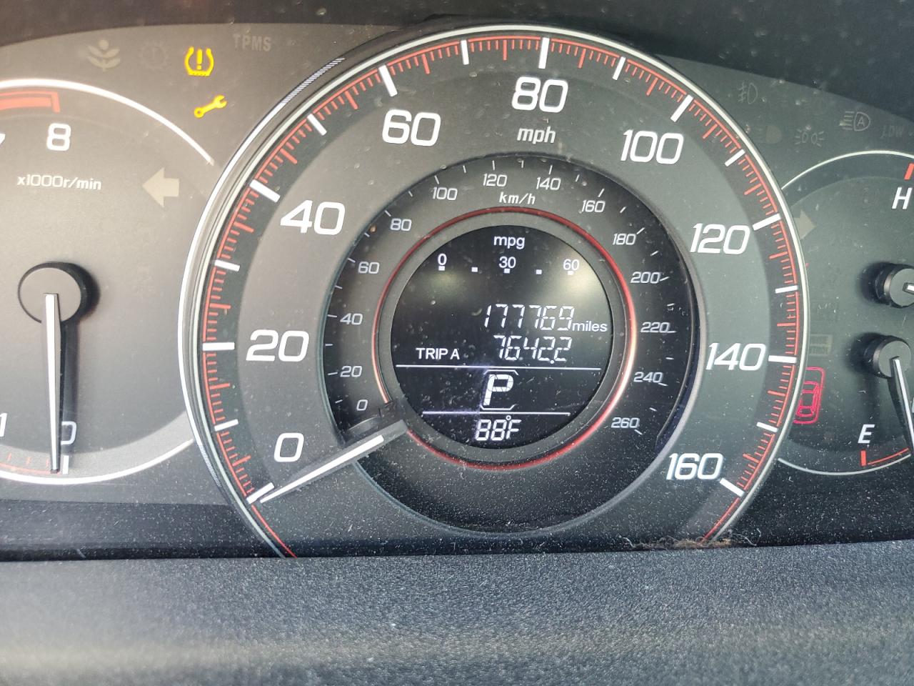 2015 Honda Accord - Image 9