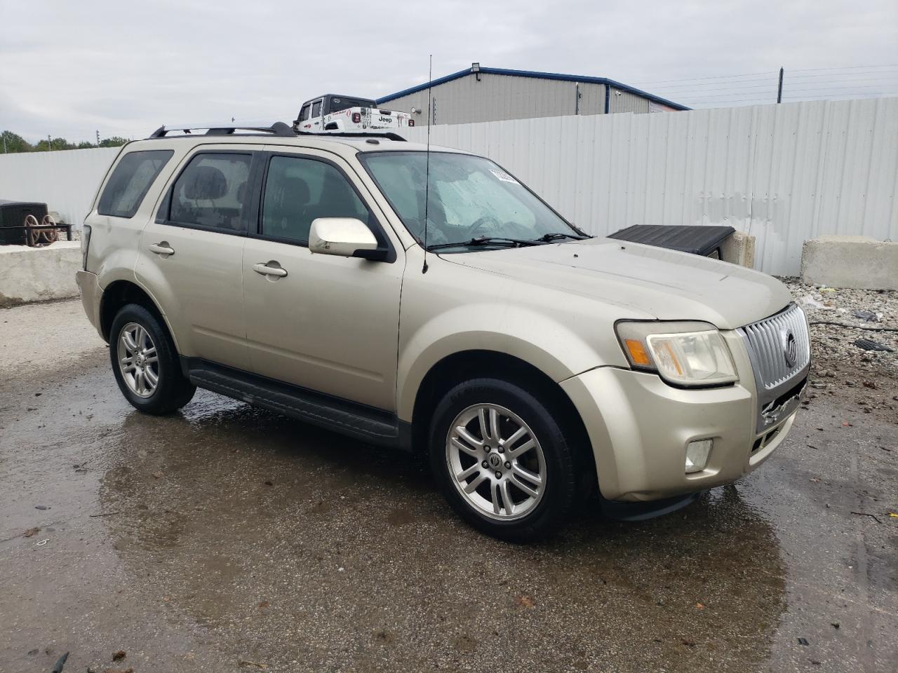 2010 Mercury Mariner - Image 4