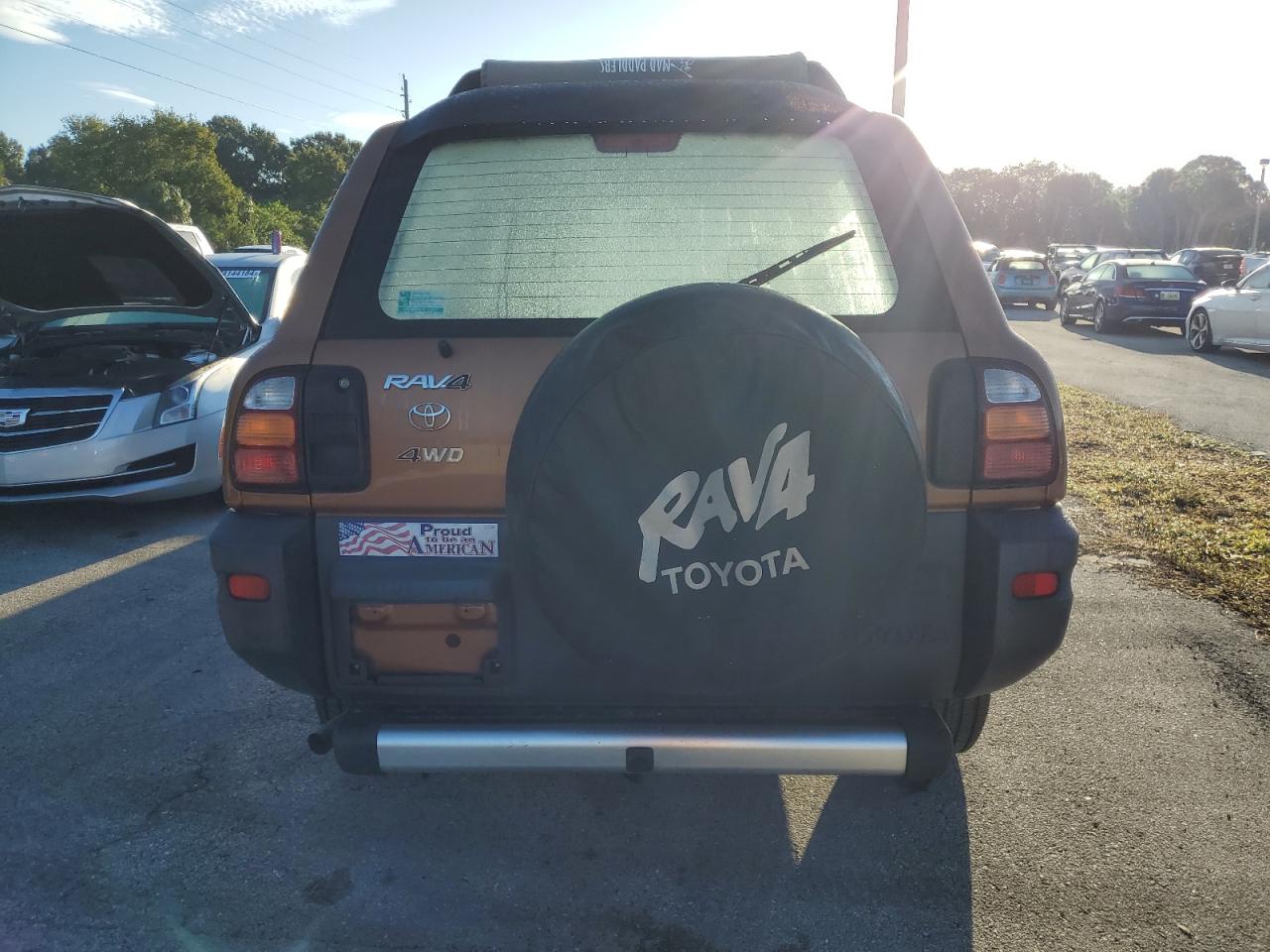 JT3HP10VXW7106511 1998 Toyota Rav4