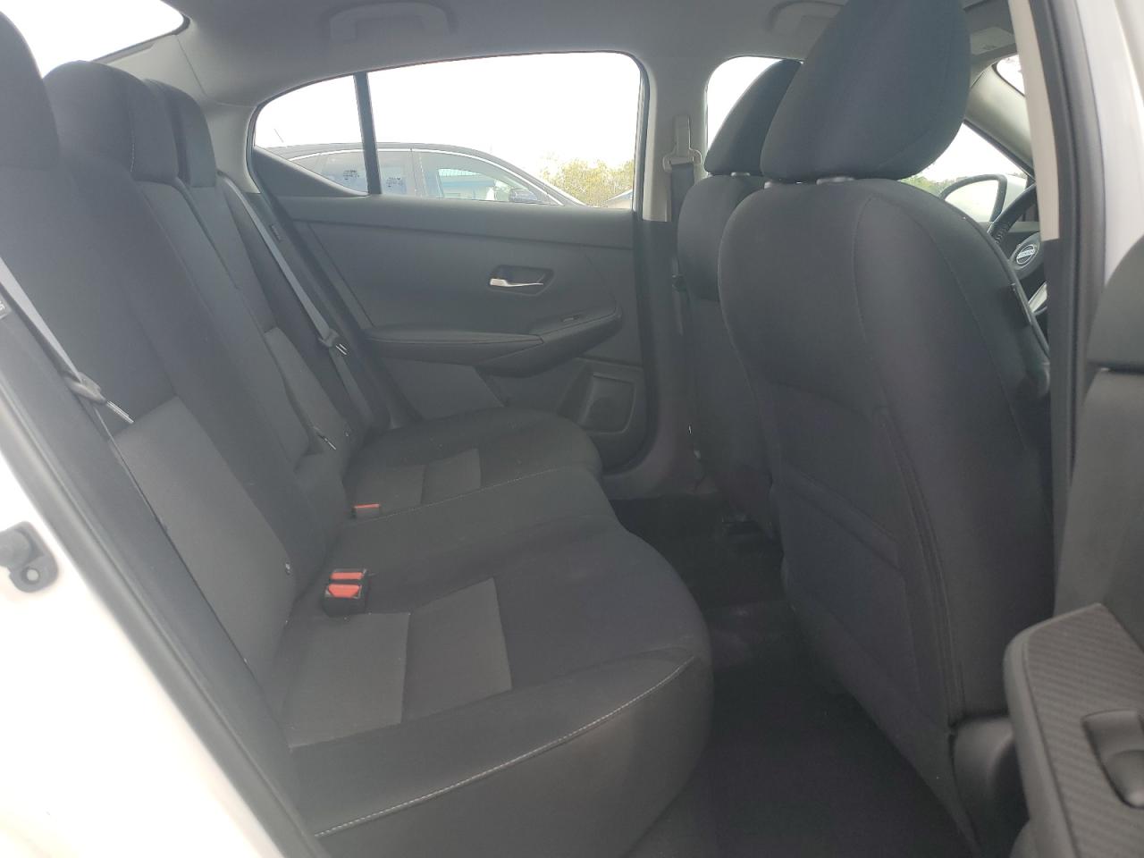 2022 Nissan Sentra - Image 10