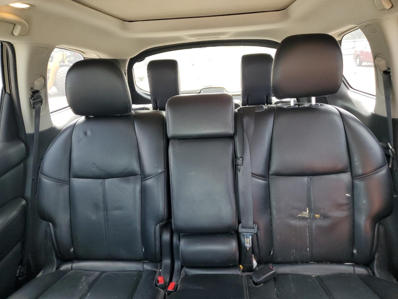 2017 Nissan Pathfinder - Image 10