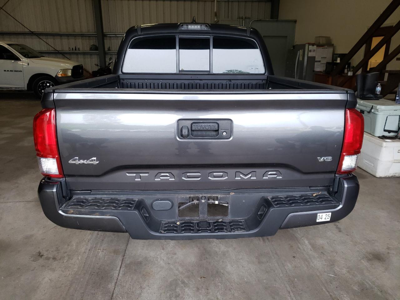 2017 Toyota Tacoma - Image 6