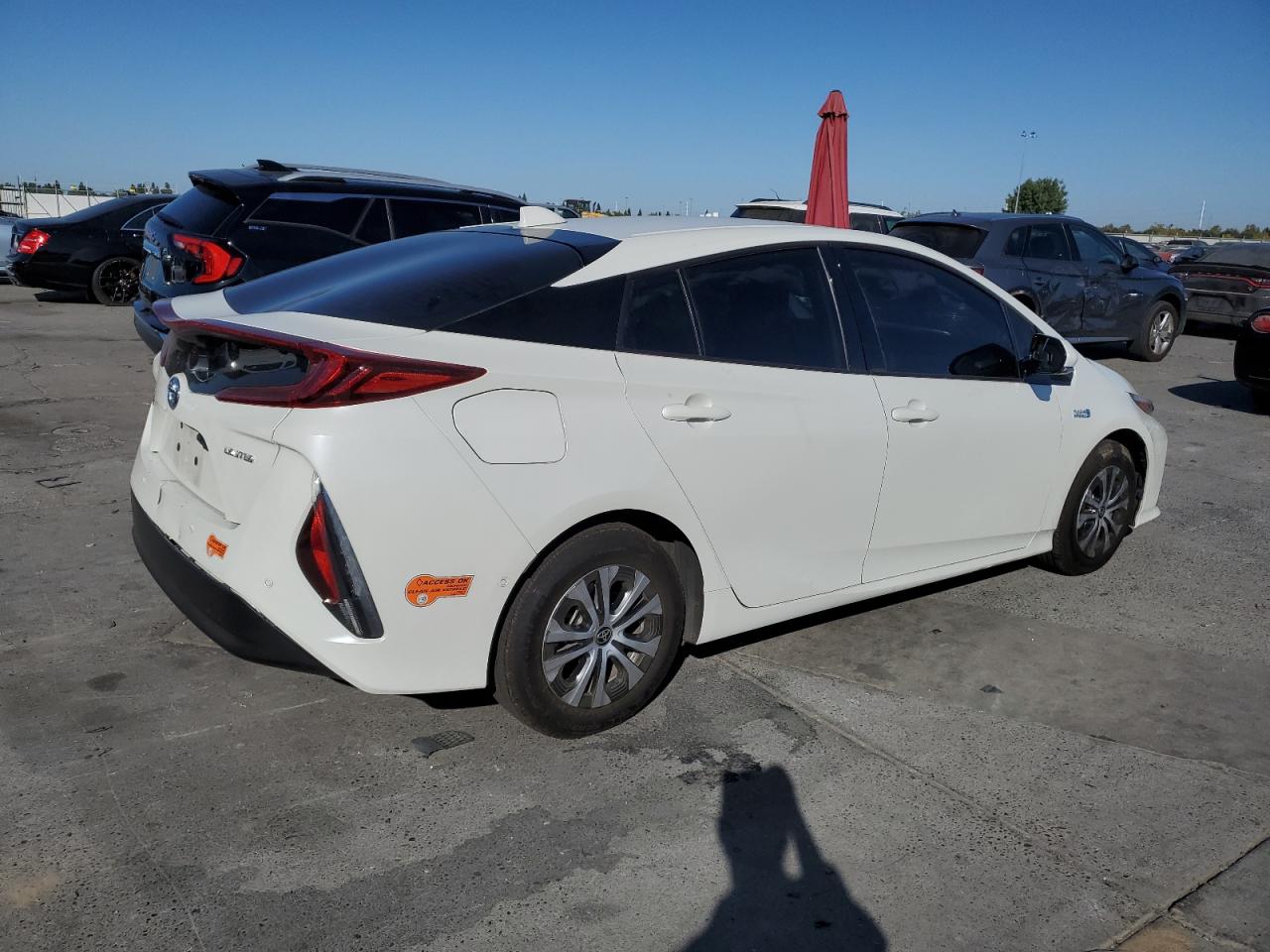 2020 Toyota Prius Prime Le VIN: JTDKARFP3L3140500 Lot: 75753394