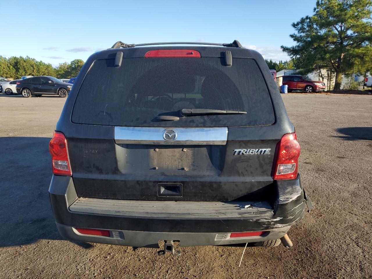 2011 Mazda Tribute I VIN: 4F2CY0C70BKM02624 Lot: 75472464