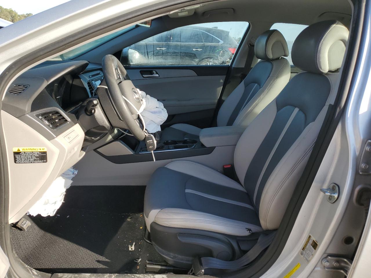 2015 Hyundai Sonata - Image 7