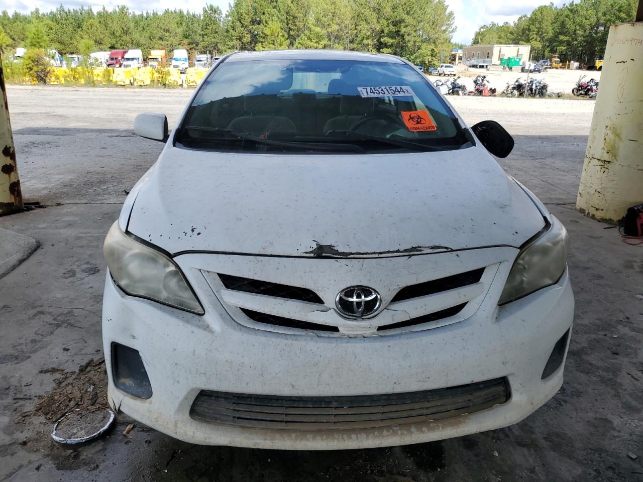 2011 Toyota Corolla - Image 5
