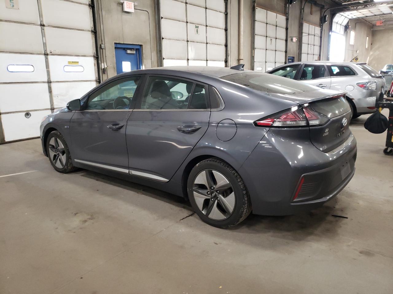 KMHC85LC7LU207471 2020 Hyundai Ioniq Sel