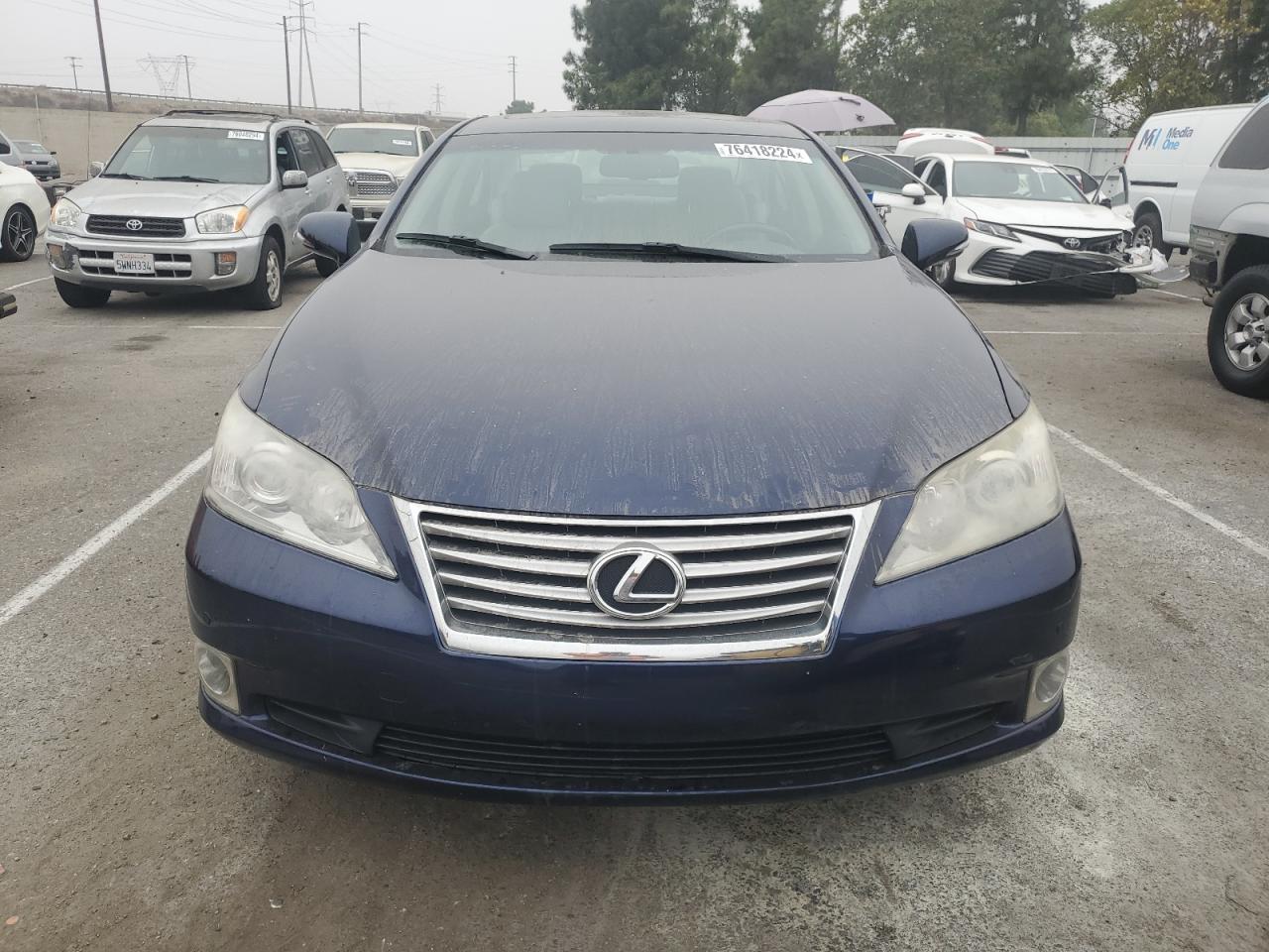 2011 Lexus ES - Image 5