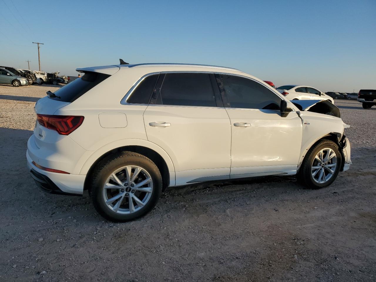 2022 Audi Q3 - Image 3