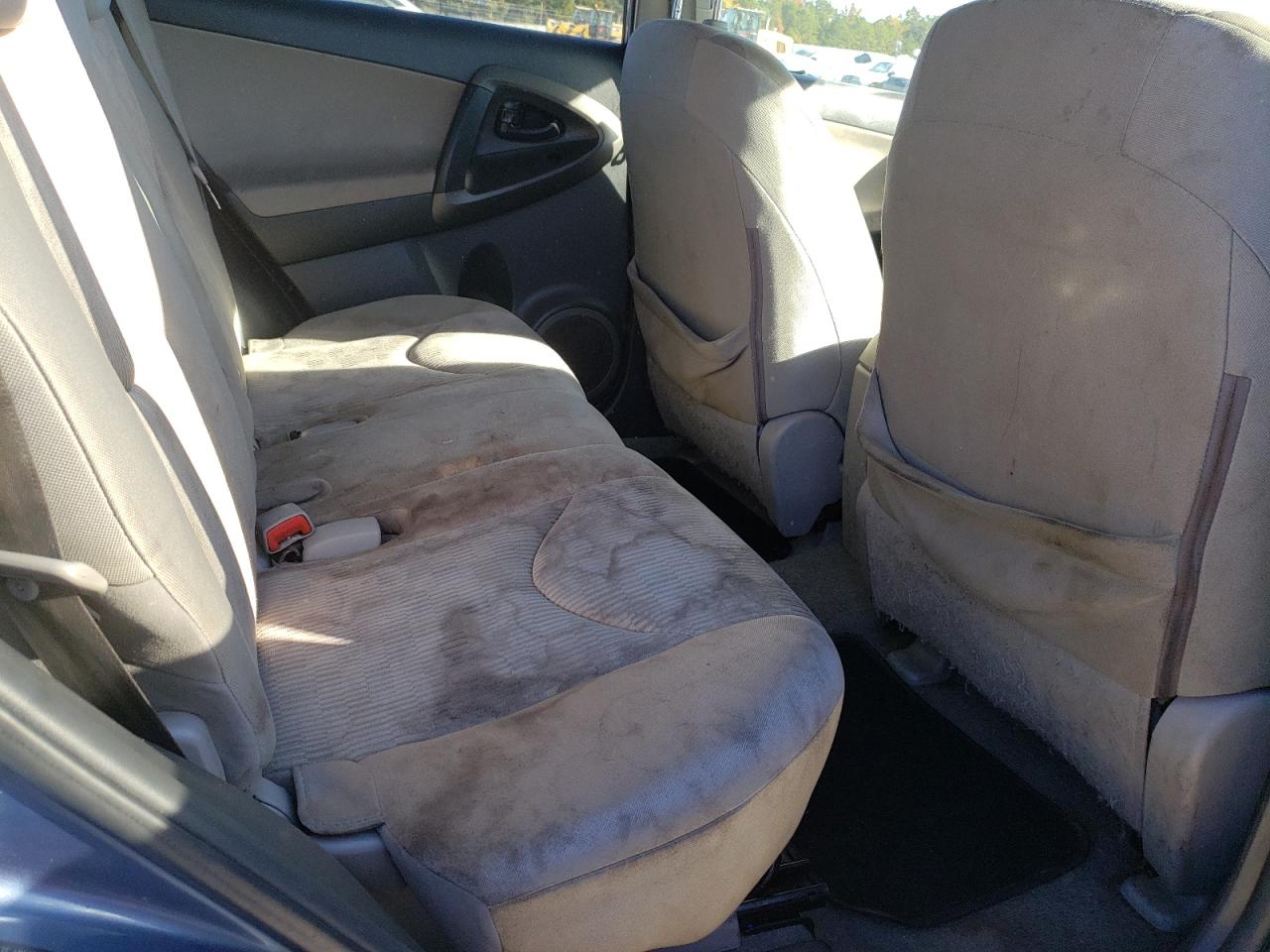 2011 Toyota RAV 4 - Image 11