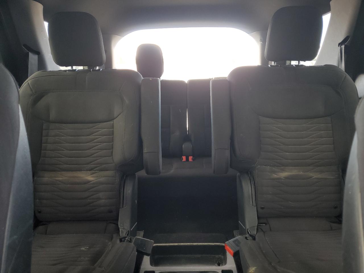 2020 Ford Explorer - Image 10