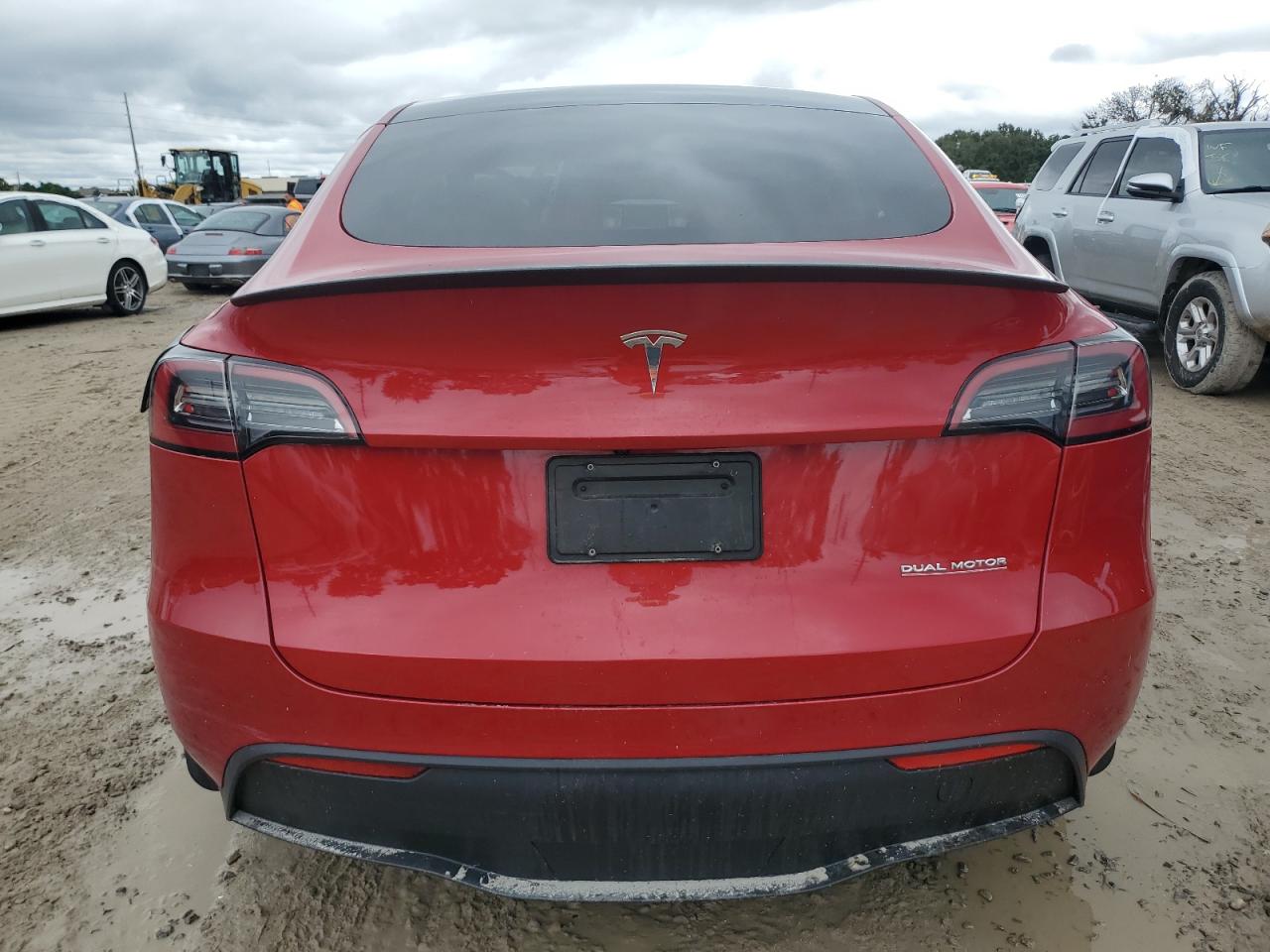 2023 Tesla Model Y VIN: 7SAYGDEF7PF664216 Lot: 74916544