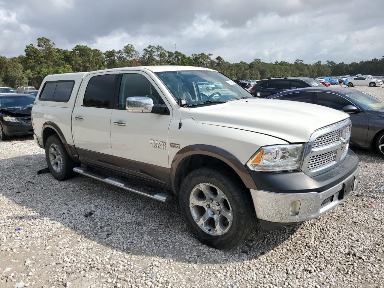 2017 RAM 1500 - Image 4