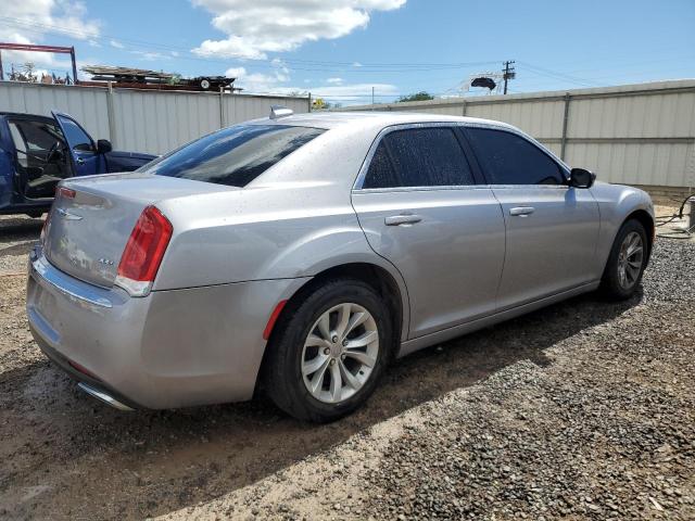 Sedans CHRYSLER 300 2015 Srebrny