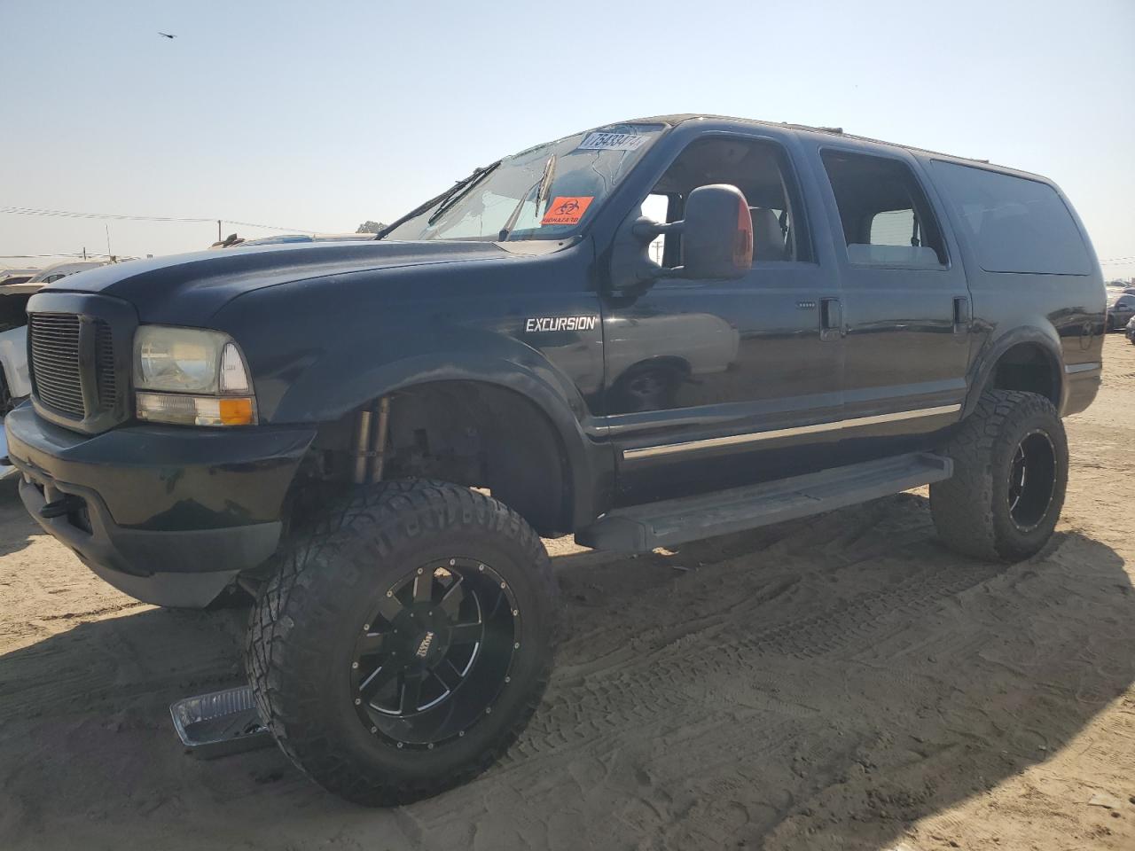 2004 Ford Excursion - Image 1