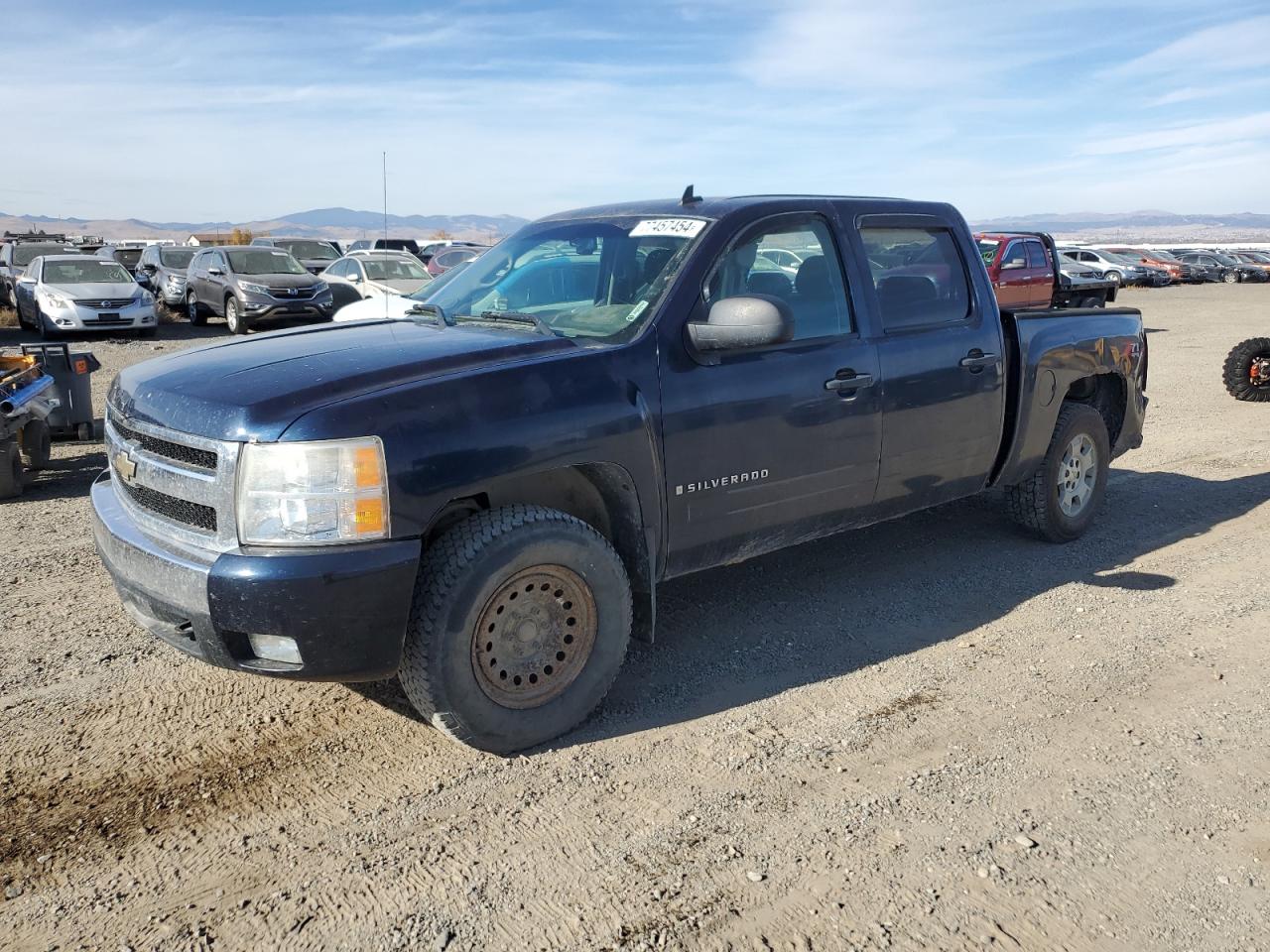 2007 Chevrolet Silverado - Image 1