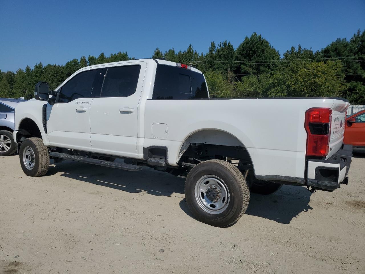 1FT8W2BN1REC46089 2024 FORD F250 - Image 2