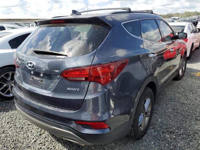  HYUNDAI SANTA FE 2017 Вугільний