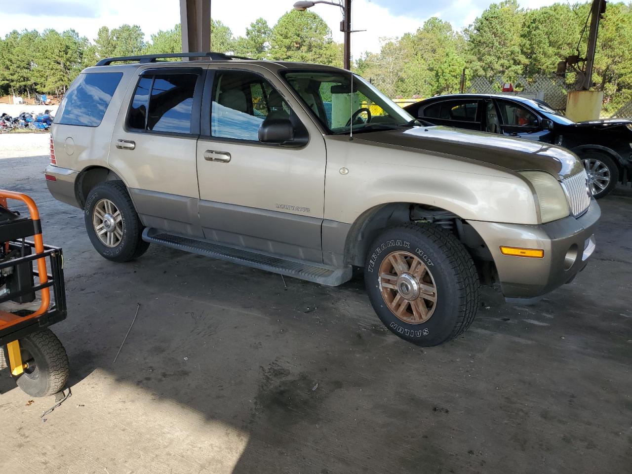 2002 Mercury Mountaineer - Image 4