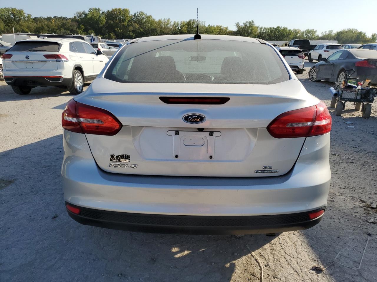 2015 Ford Focus Se VIN: 1FADP3F25FL348235 Lot: 74366514