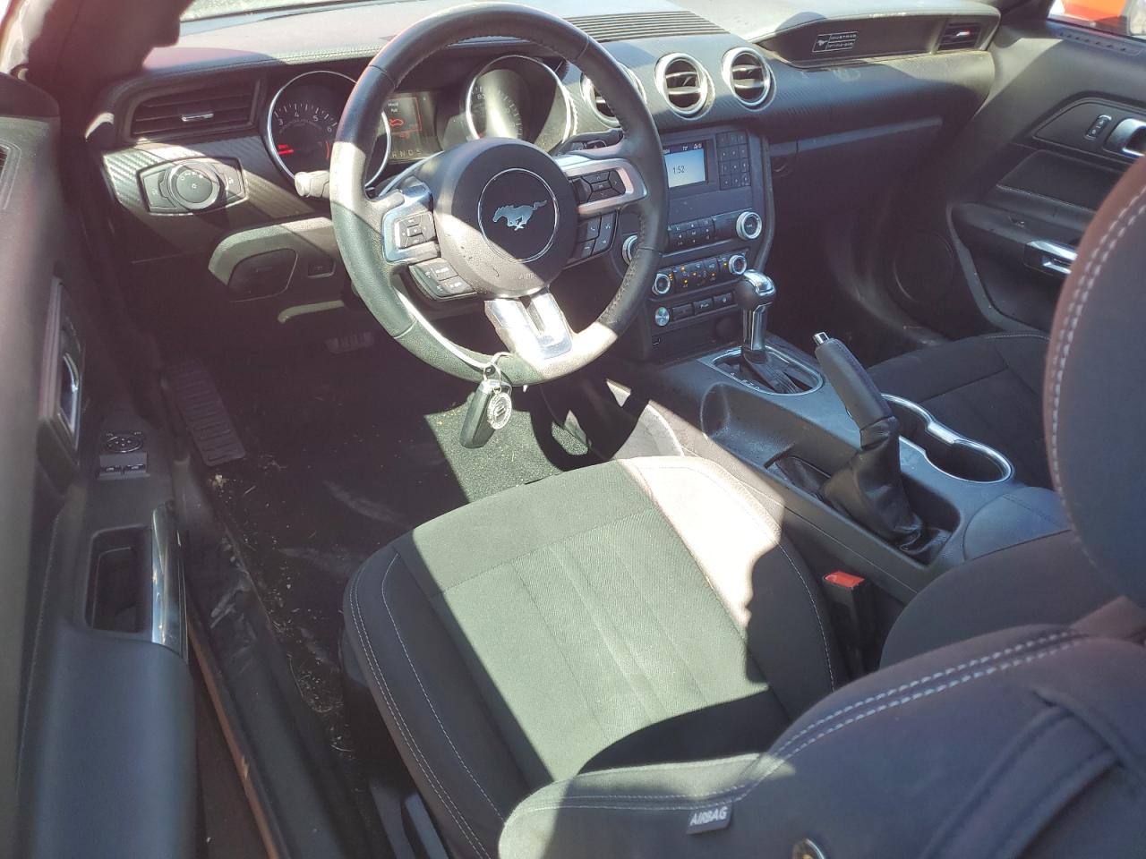 2020 Ford Mustang - Image 8