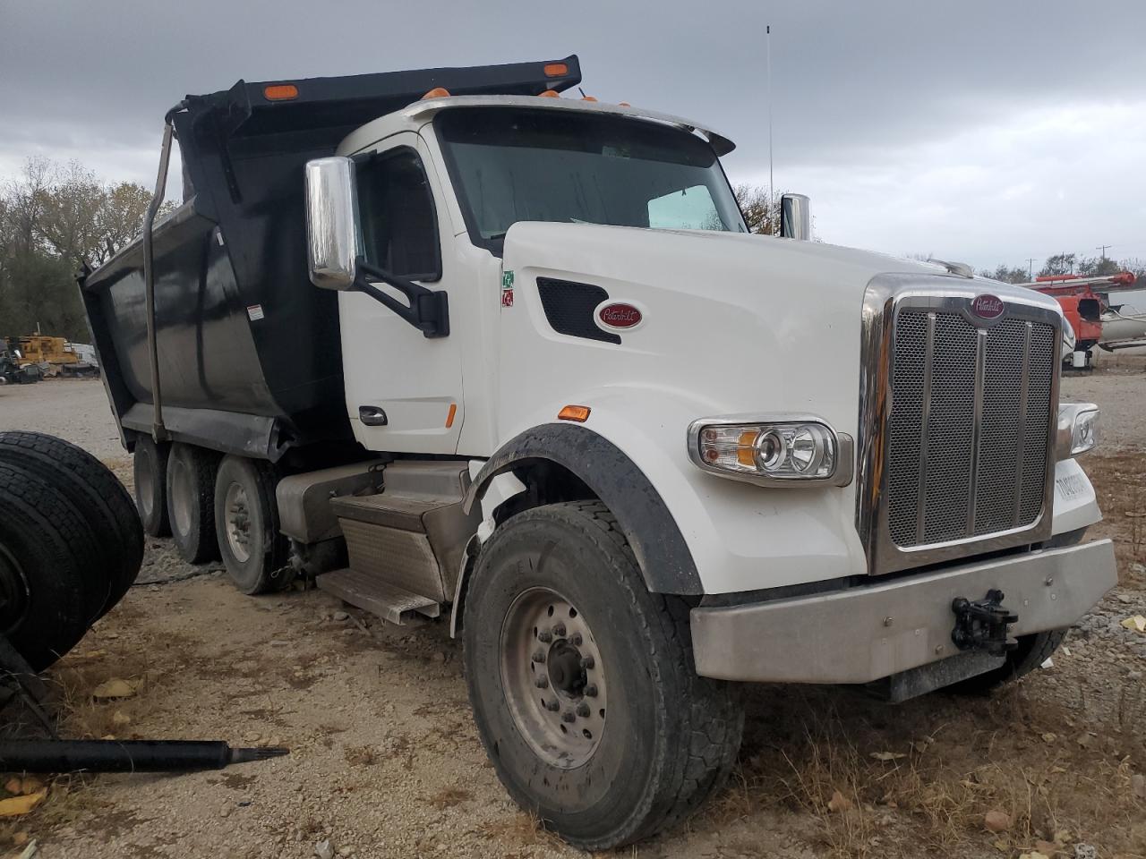 2021 Peterbilt 567 за продажба в Kansas City, KS - All Over