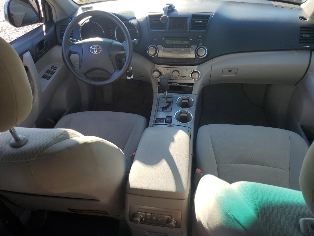 2010 Toyota Highlander VIN: 5TDBK3EH4AS022455 Lot: 75167214