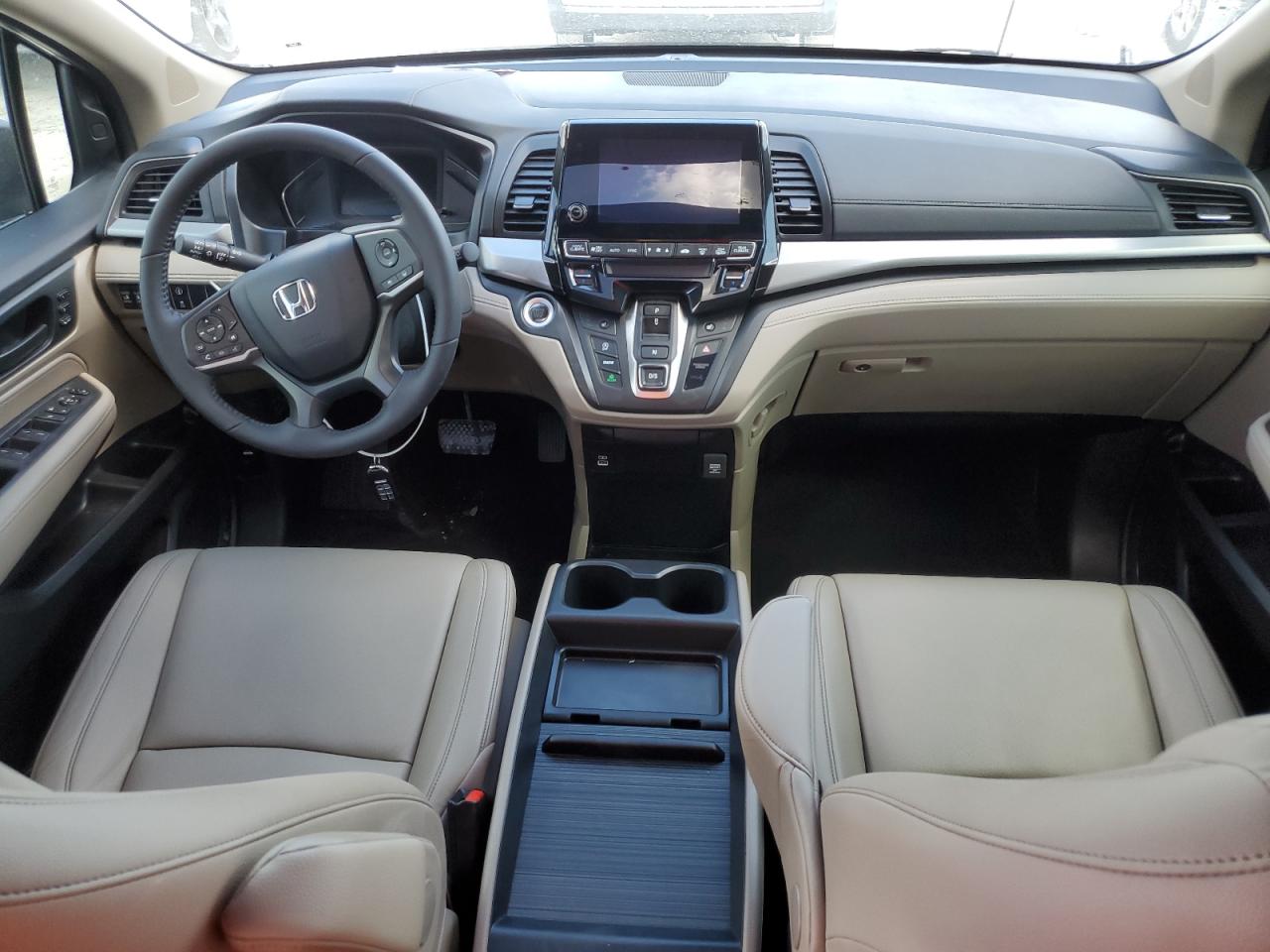 2024 Honda Odyssey - Image 8