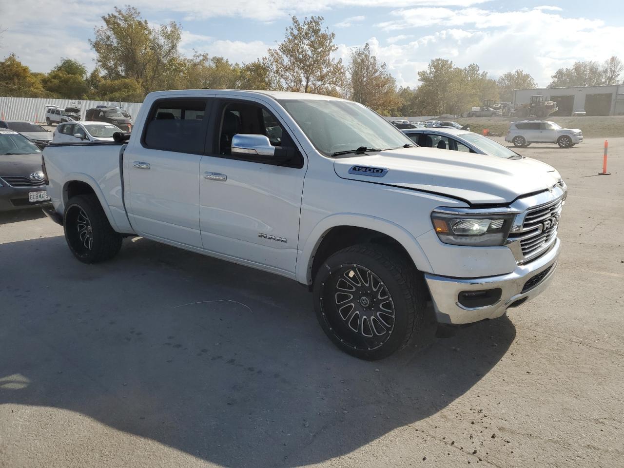 2019 RAM 1500 - Image 4