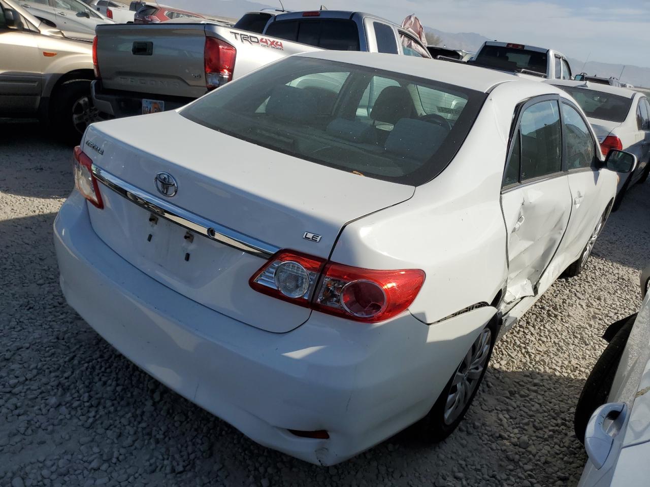 5YFBU4EE2DP176939 2013 Toyota Corolla Base