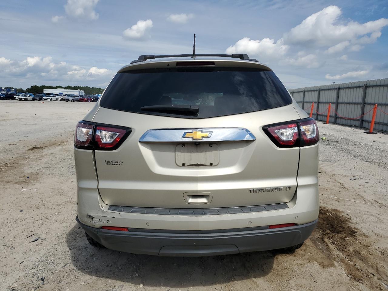 1GNKRGKD2DJ252489 2013 Chevrolet Traverse Lt