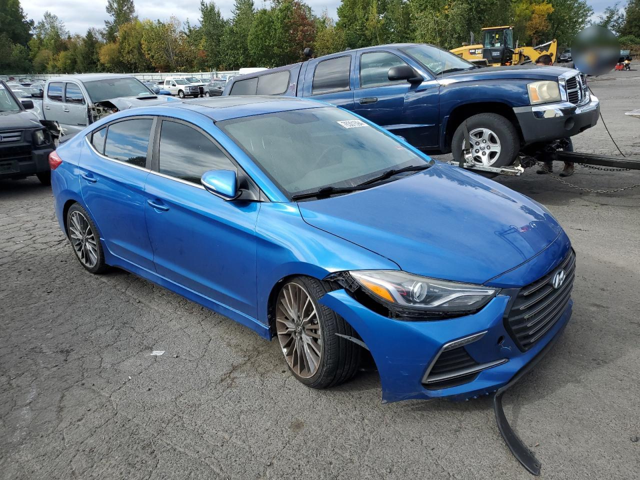 VIN KMHD04LB1HU357807 2017 HYUNDAI ELANTRA no.4