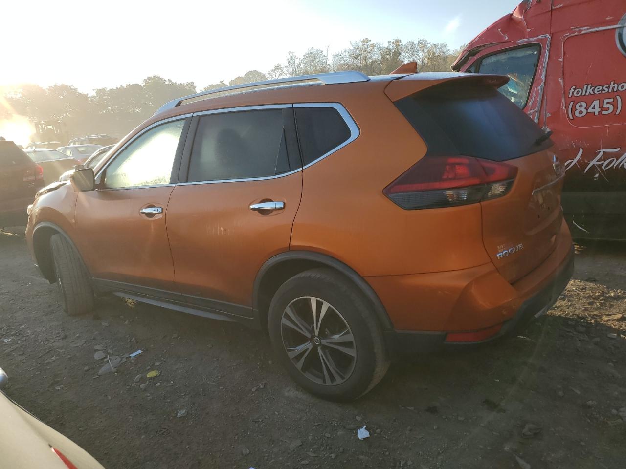 2019 Nissan Rogue - Image 2