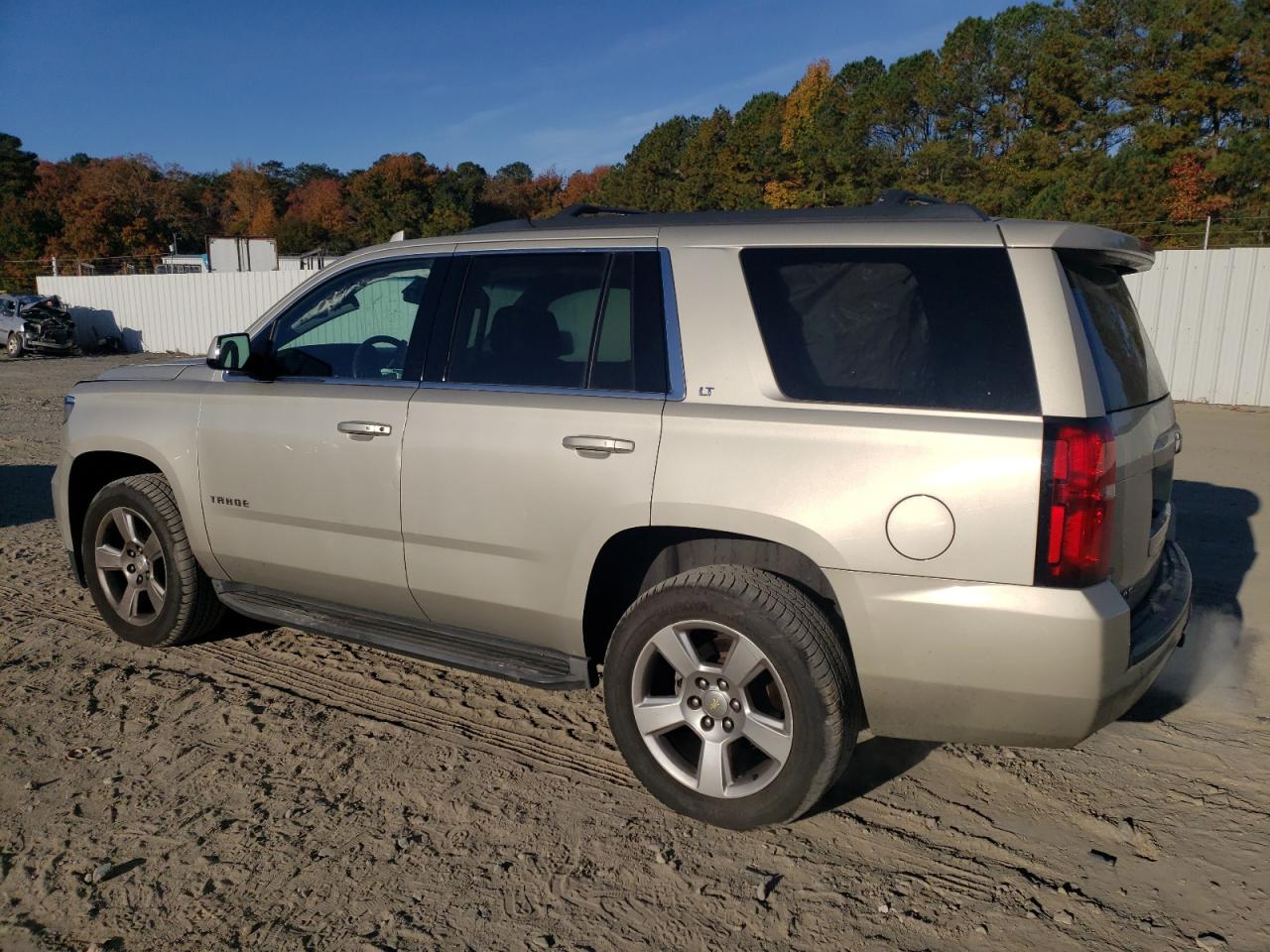 2015 Chevrolet Tahoe K1500 Lt VIN: 1GNSKBKC2FR617725 Lot: 78144074