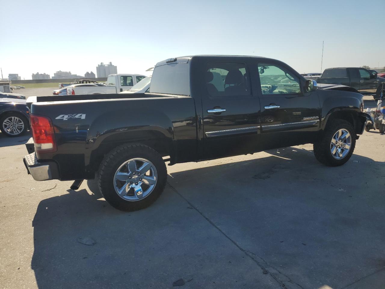 2013 GMC Sierra - Image 3